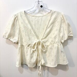 Dazy Designer Women's Cream Eyelet Crop Top Tie Front Short Sleeve Cardigan